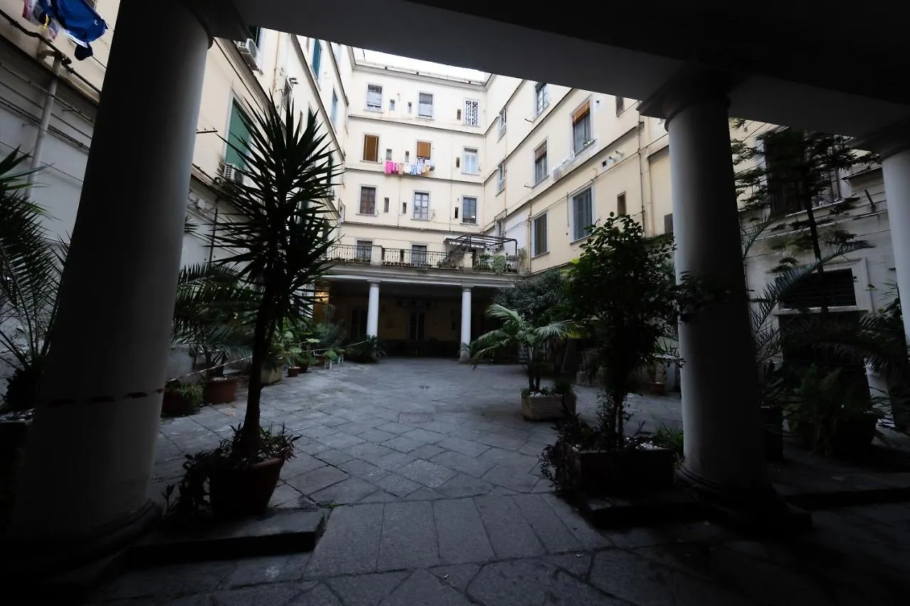 A Casa Di Pupa Guest House Naples Apartment