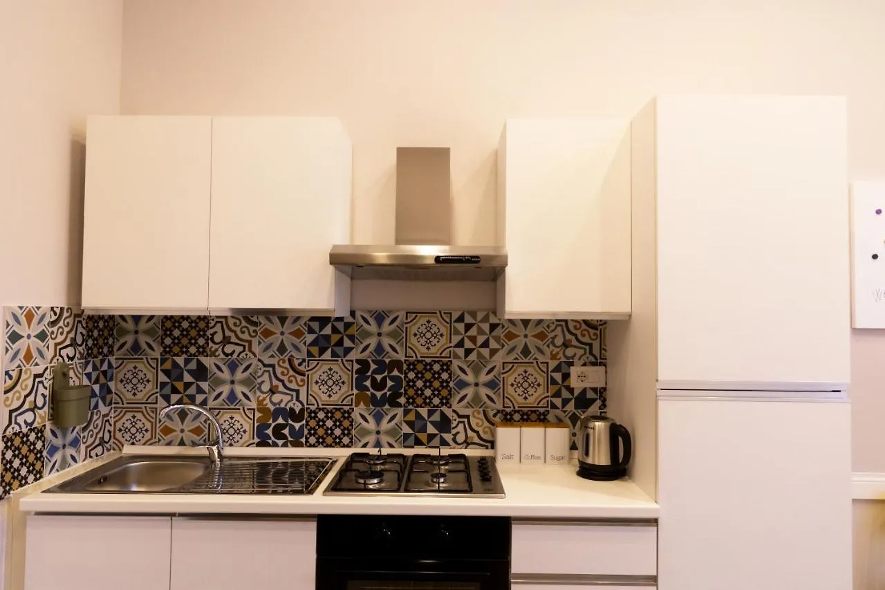 Apartment A Casa Di Pupa Guest House Naples Italy
